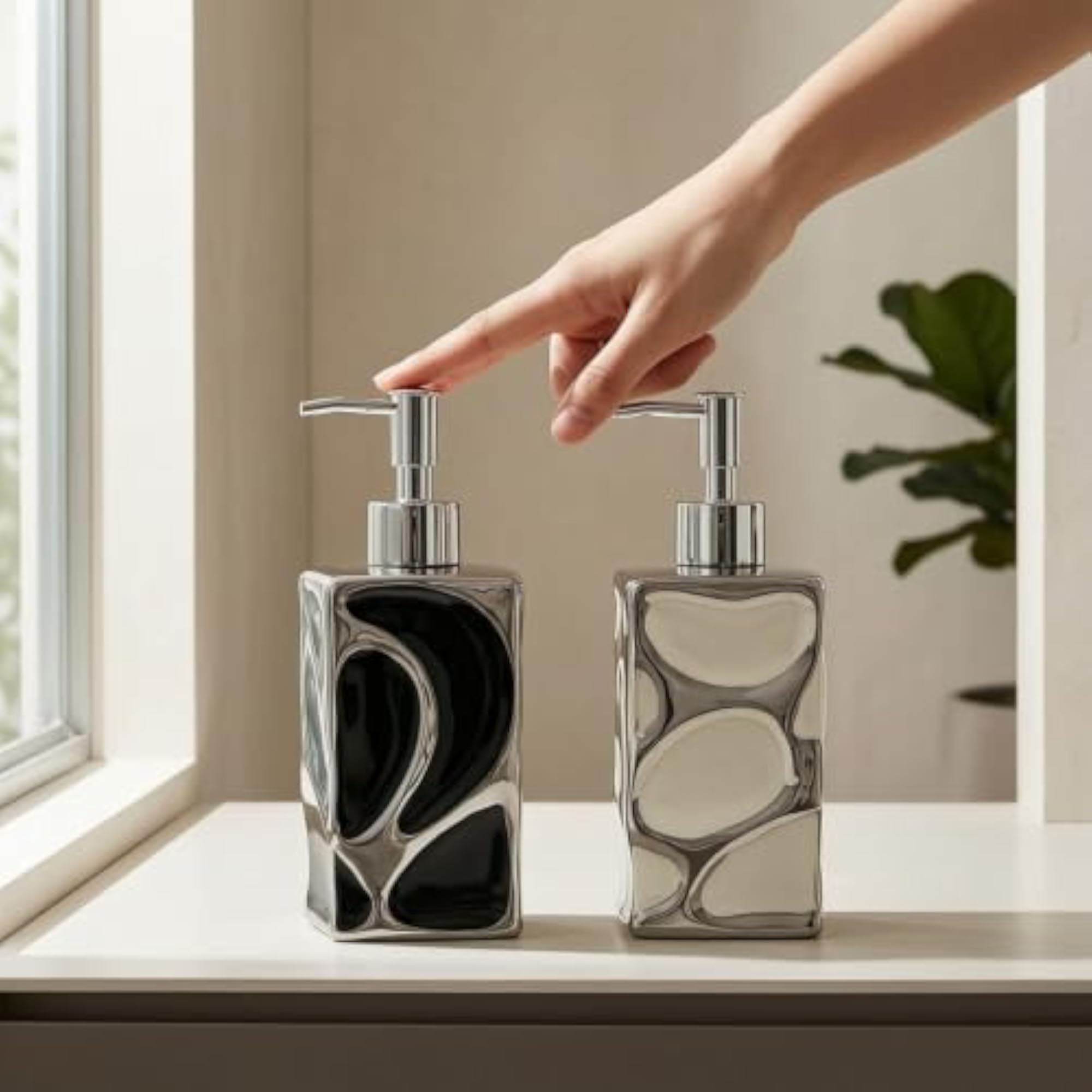 Marbled Ceramic Lotion Dispenser, Large Size